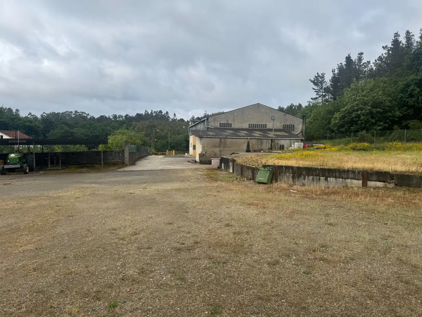 Nau industrial en venda en Ordes