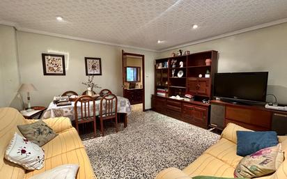 Living room of Flat for sale in Elche / Elx  with Air Conditioner and Balcony