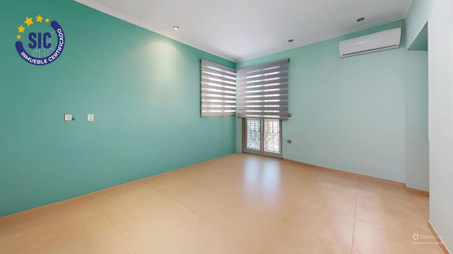 Habitación de Casa o chalet en venta en Sagunto / Sagunt con Aire acondicionado, Calefacción y Jardín privado