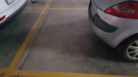 Foto 2 de Garatge de lloguer a Calle Elda, 2, Parque Alcosa, Sevilla