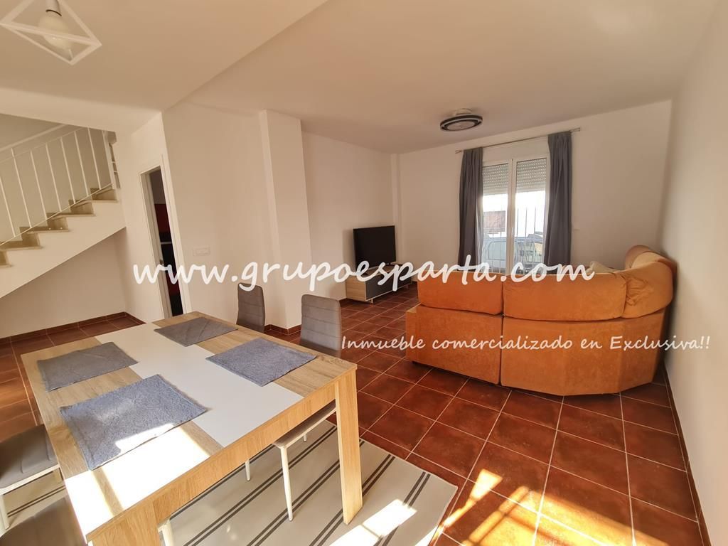 Dúplex de lloguer a Calle Velazquez, Villanueva del Ariscal