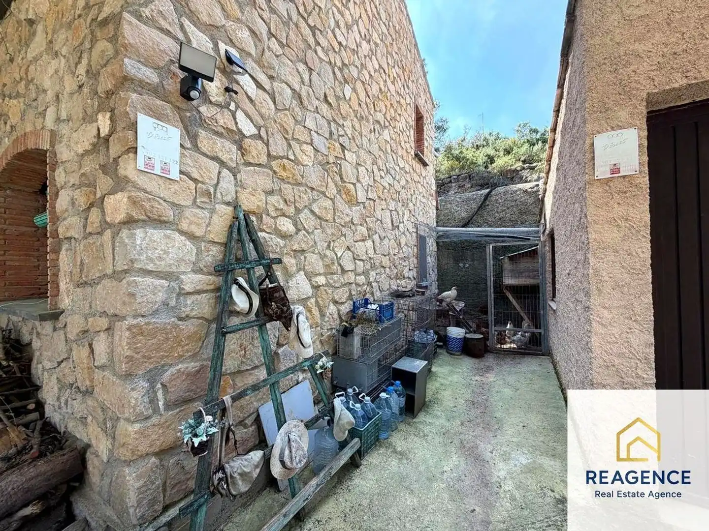 Country homes for sale in Flix, Tarragona