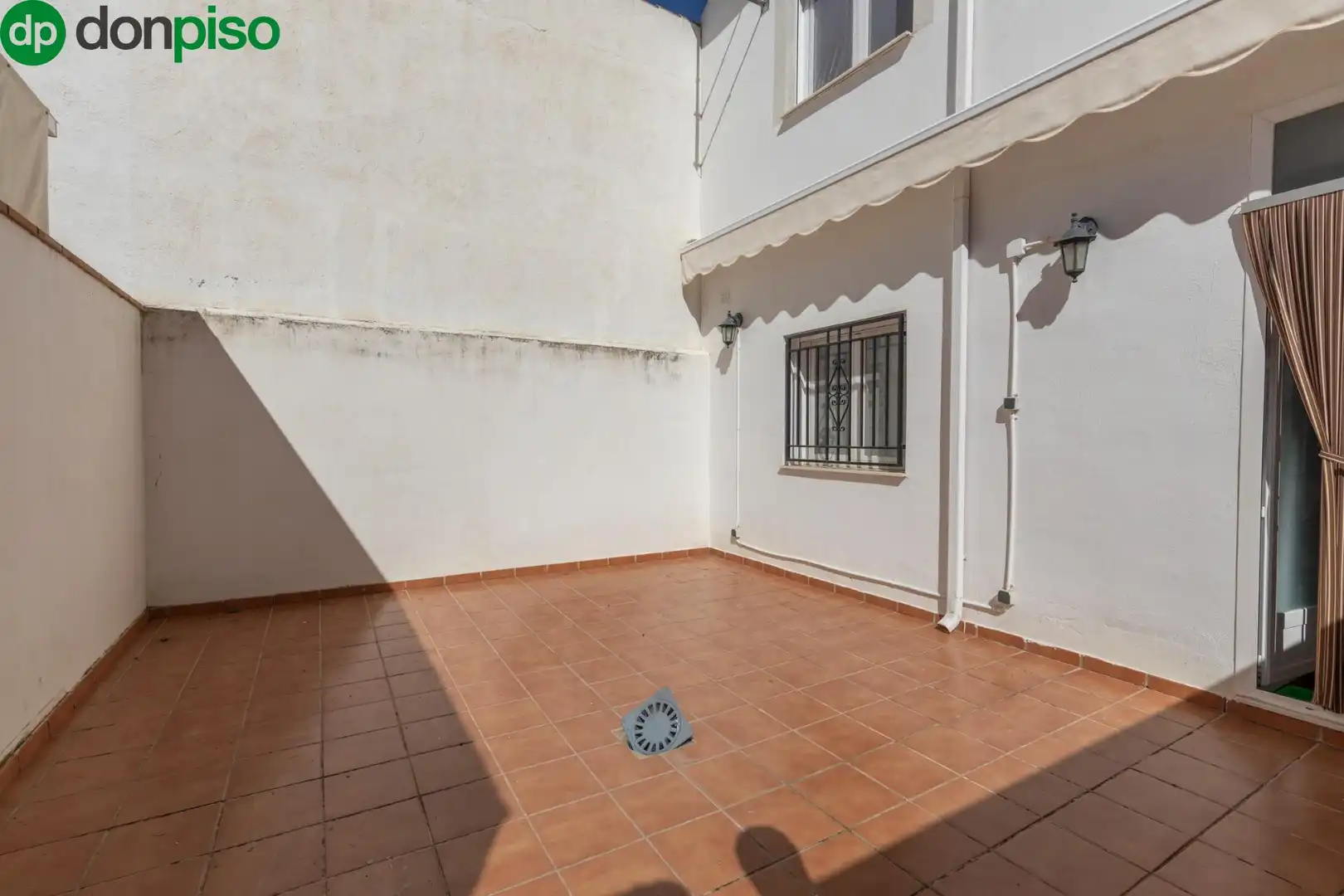 Adossat amb terrassa en venda a Calle Bermejales, imagen 16