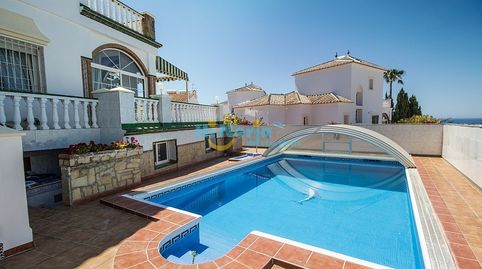 Villa 3 dormitorios piscina garaje Chimenea