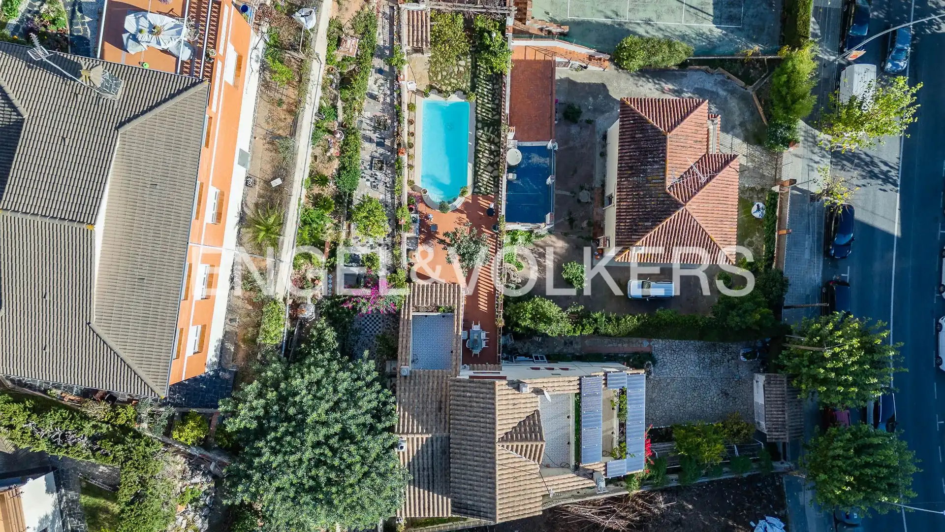 Exterior view of Houses for sale in Vallirana, Barcelona