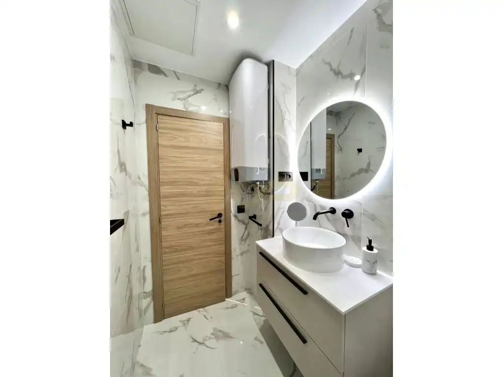 Flat to rent in Calle Fernando El Catolico, imagen 9