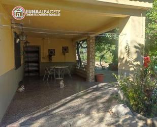 Vista exterior de Finca rústica en venda en  Albacete Capital amb Aire condicionat, Calefacció i Jardí privat