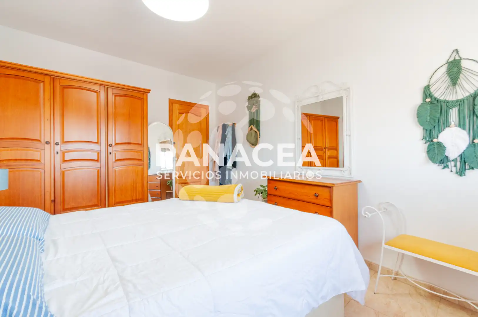 Schlafzimmer von Wohnung zum Verkauf in La Mojonera mit Möbliert, Ofen und Waschmaschine