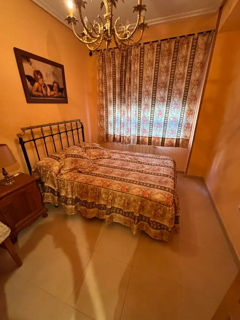 Habitación de Piso en venta en Cáceres con Aire acondicionado y Calefacción
