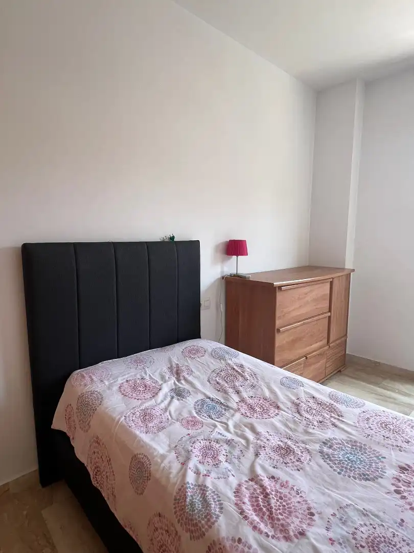 Schlafzimmer von Dachboden zur Miete in Massamagrell mit Klimaanlage, Heizung und Terrasse