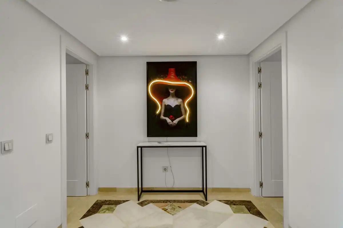 Planta baja de alquiler en Estepona con Aire acondicionado, Terraza y Piscina comunitaria