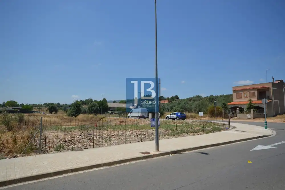 Terreny residencial en venda a Avenida Castella, imagen 4