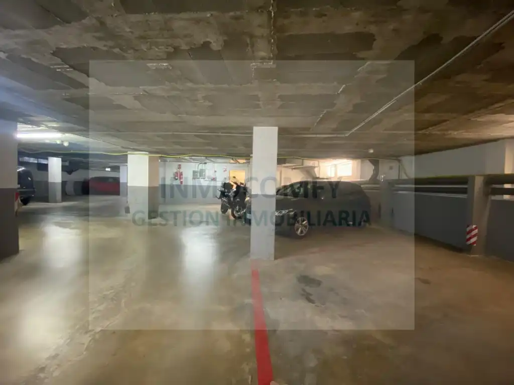 Einzelparkplatz zur Miete in Calle Pompeu Fabra, imagen 4