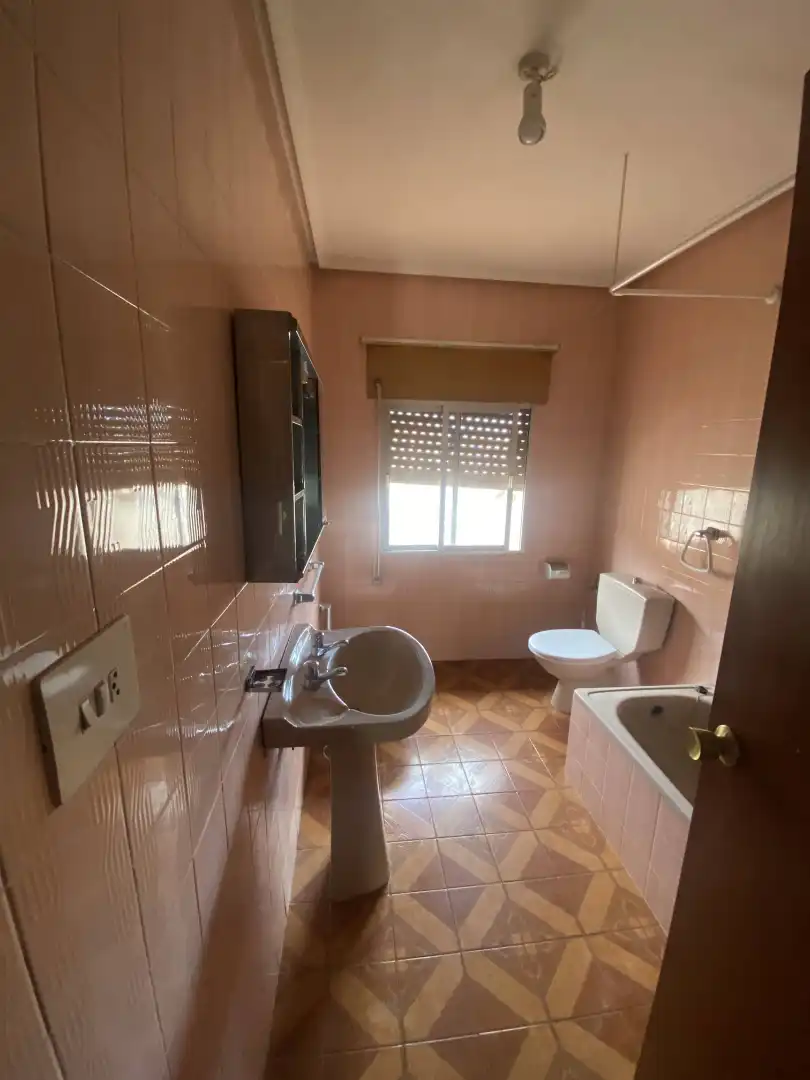 Baño de Casa o chalet en venta en El Picazo   con Terraza, Amueblado y Balcón