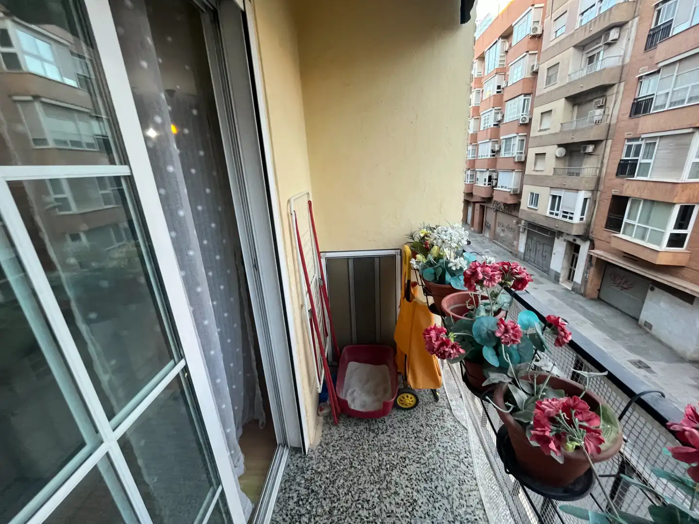 Appartamento con terrazza in vendita a Avinguda de la Constitució, imagen 5