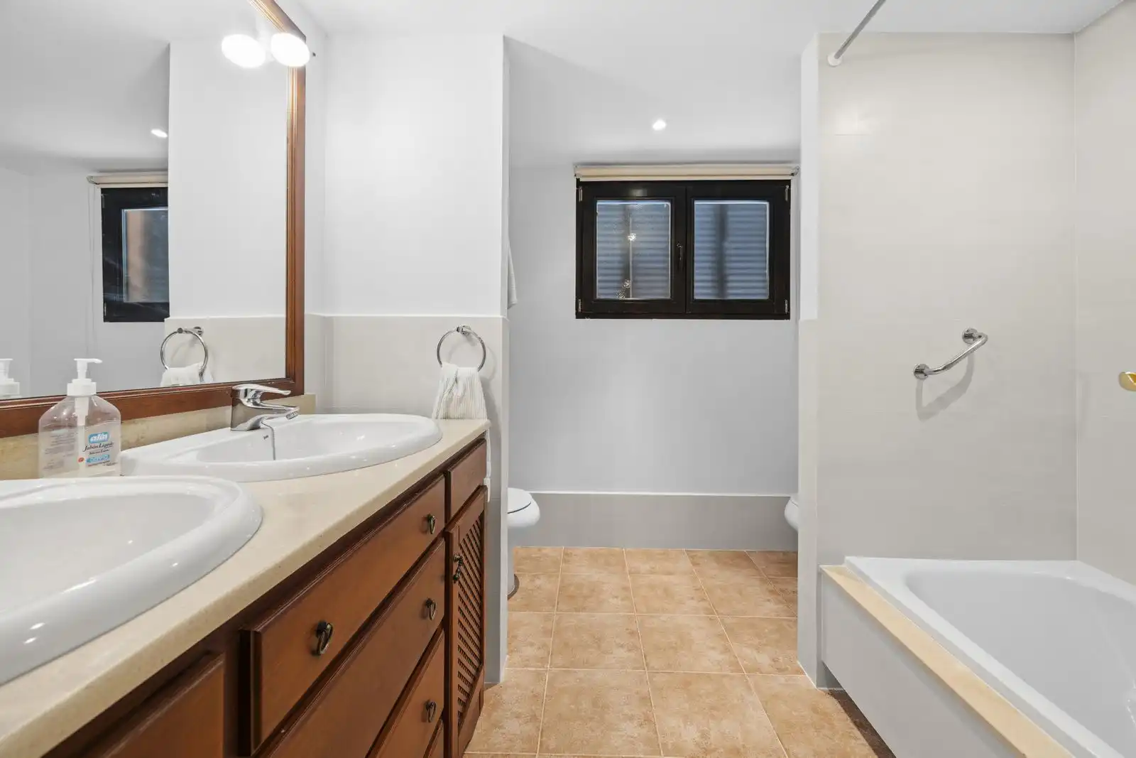 Chalet con piscina en venta en San Pedro de Alcántara, imagen 23