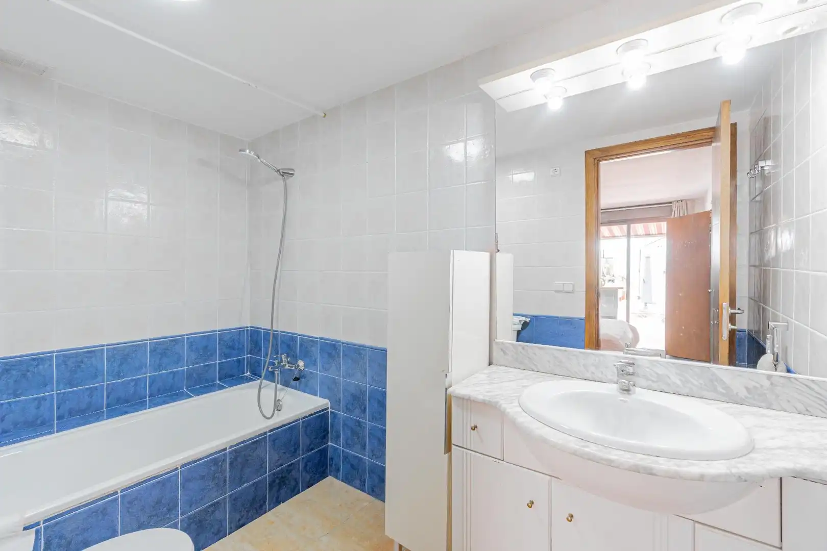 Baño de Planta baja en venta en Ses Salines con Aire acondicionado, Calefacción y Terraza