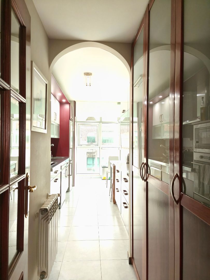 Küche von Maisonette zum Verkauf in Santiago de Compostela  mit Heizung, Terrasse und Abstellraum