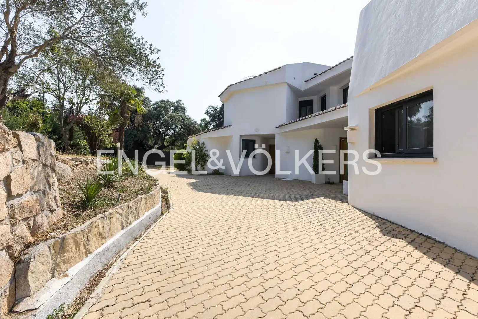 Exterior view of Houses for rent in Ciudalcampo  with Air Conditioner, Heating and Private garden