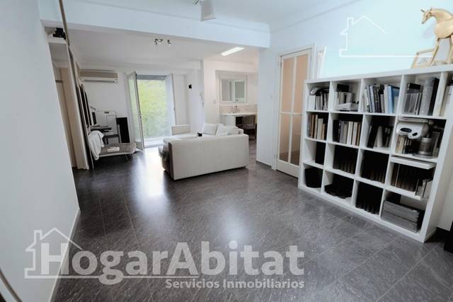 Piso en Venta en Calle Amado Granell Mesado  en Mont-Olivet