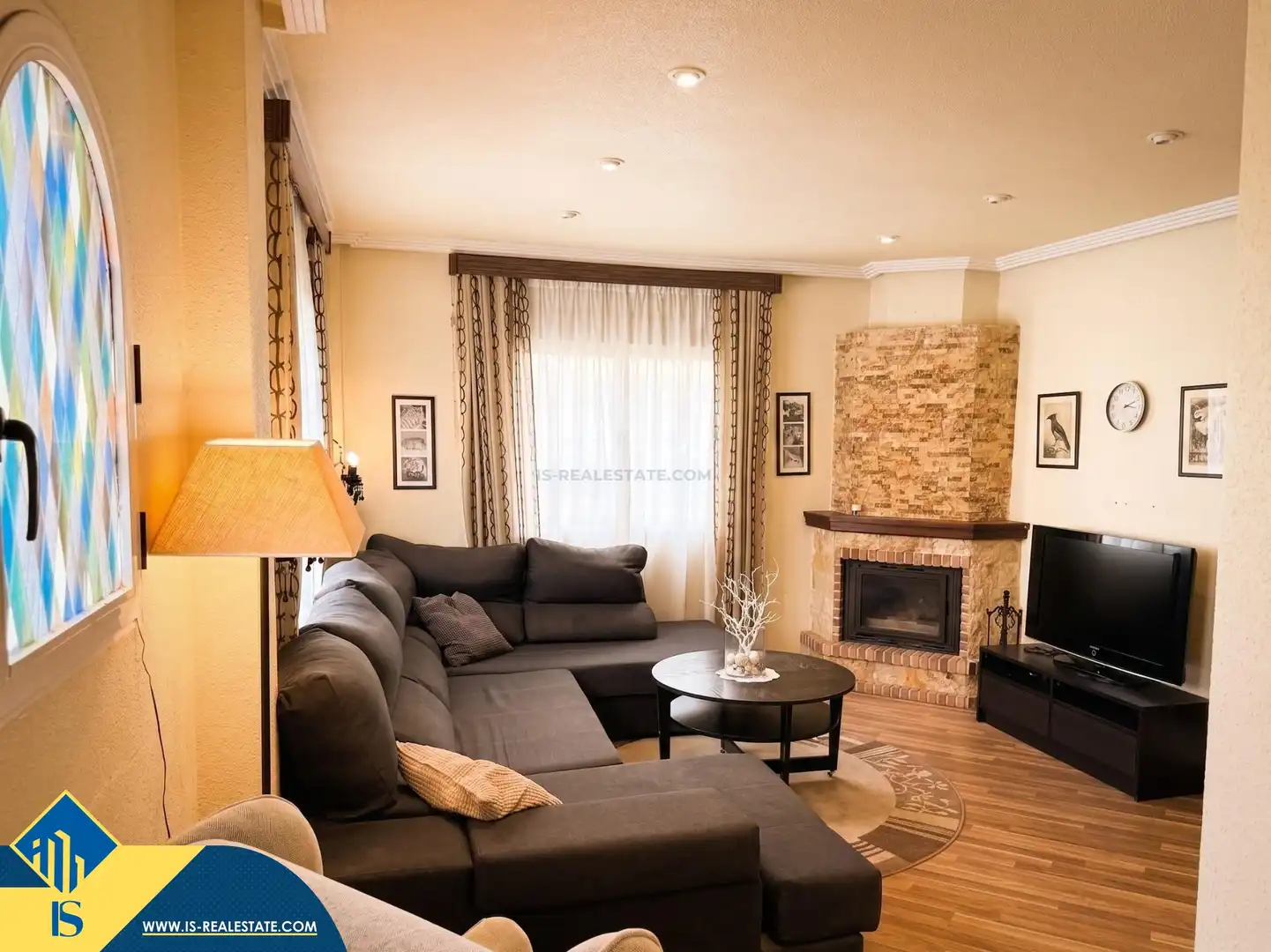 Chalet con piscina en venta en Orihuela Costa