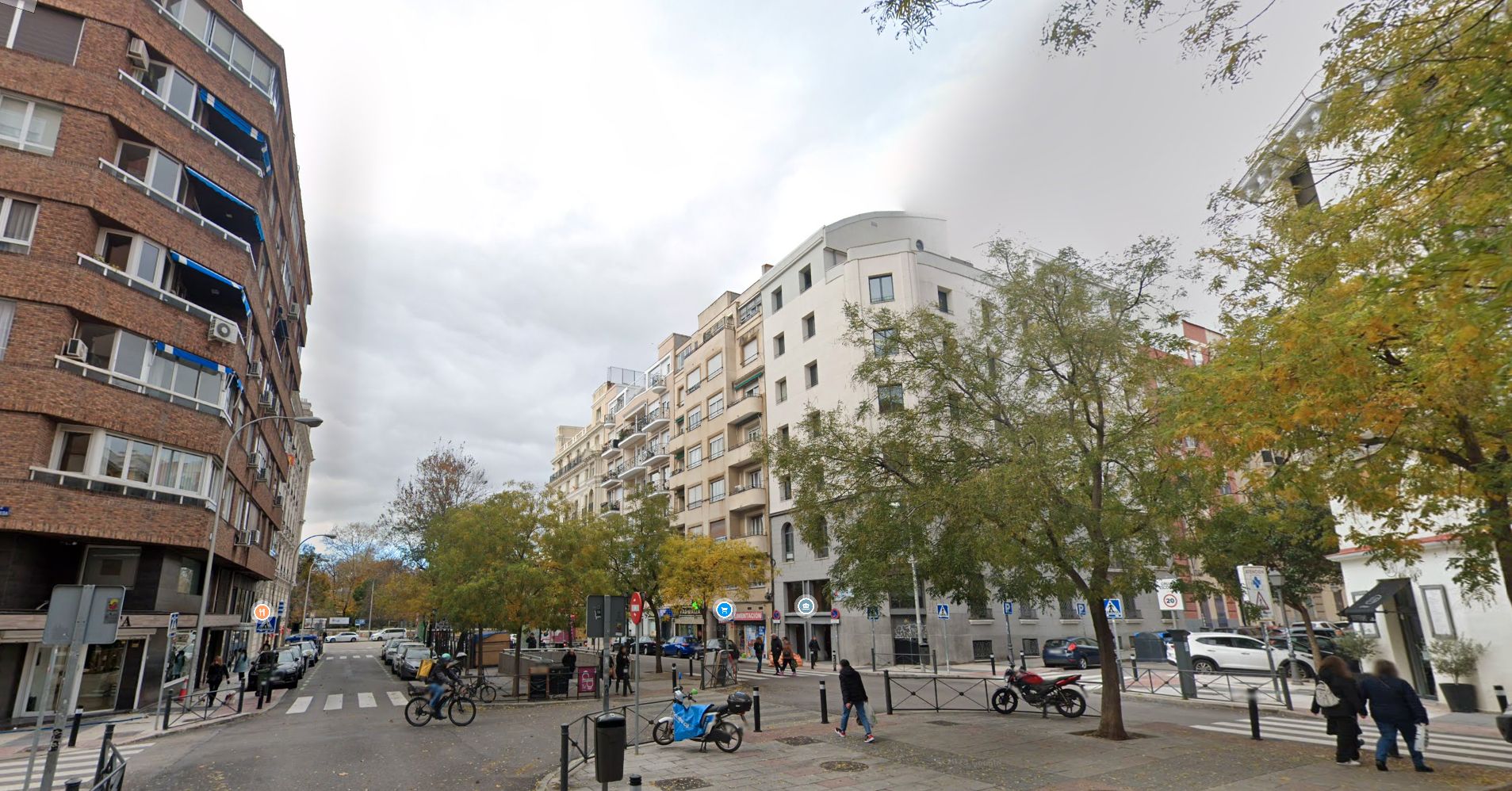 Piso en venta en Ibiza de Madrid