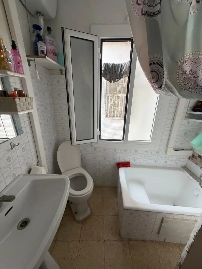 Residential for sale in Avinguda de Lluís Companys 109, imagen 4