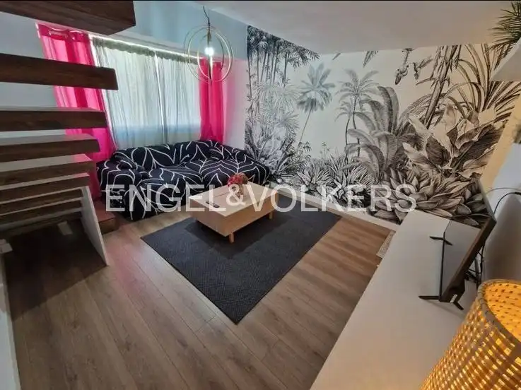 Penthouse with lift for sale in Calle de Blasco de Garay, imagen 5
