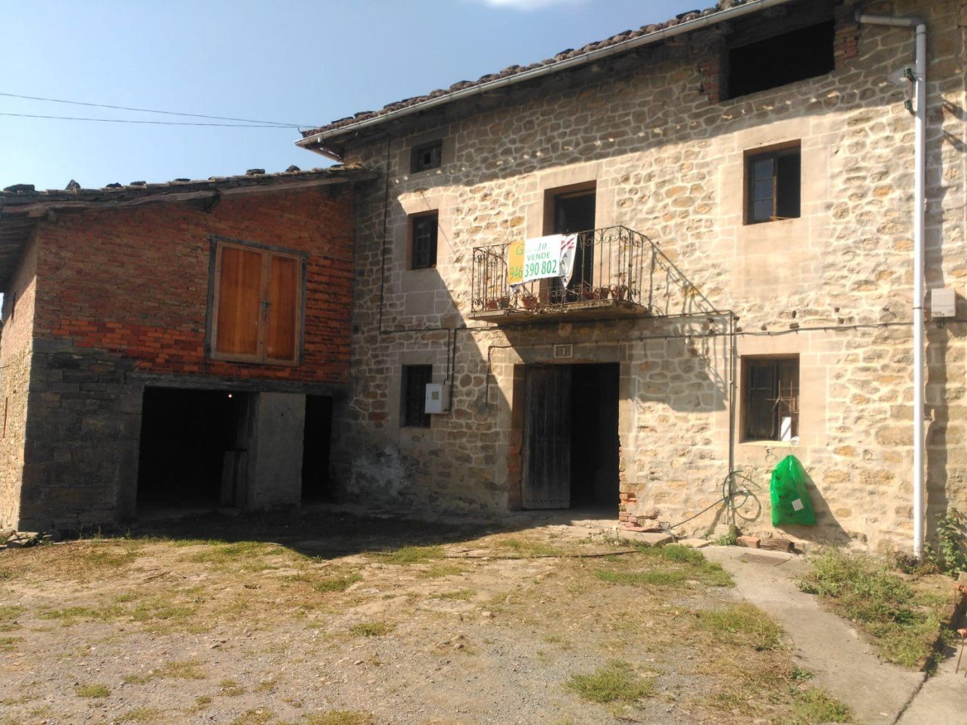 Exterior view of House or chalet for sale in Artziniega