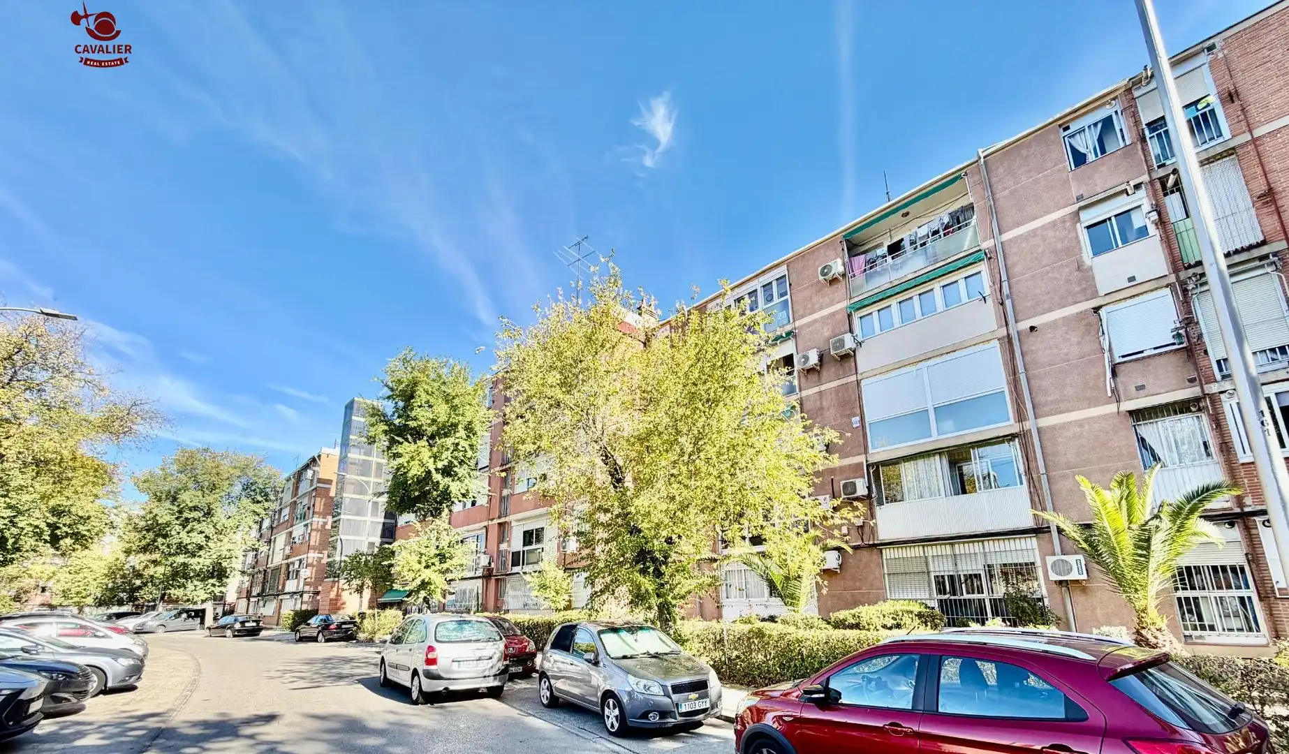 Vista exterior de Piso en venta en Moratalaz