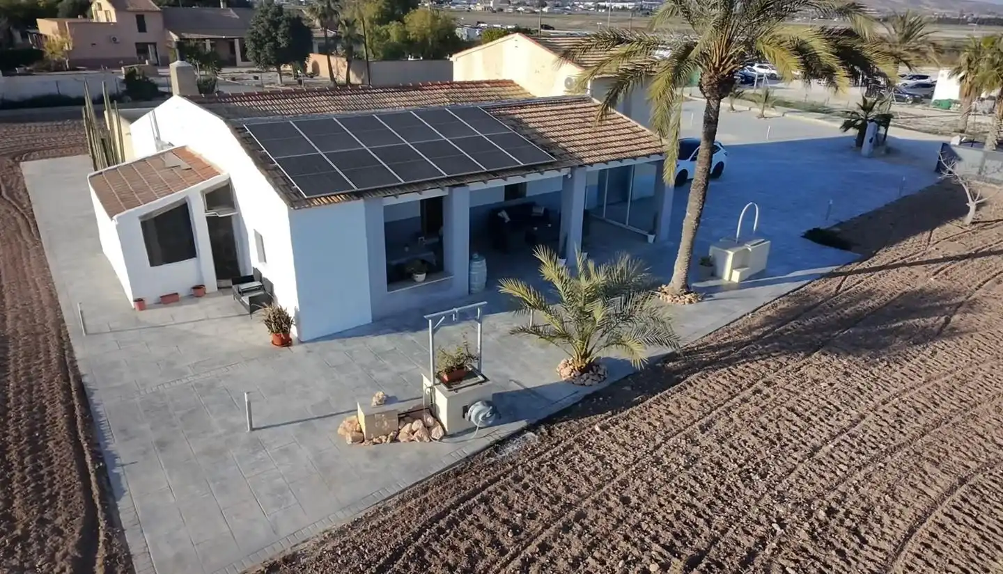 Vista exterior de Finca rústica en venta en Elche / Elx con Aire acondicionado y Jardín privado
