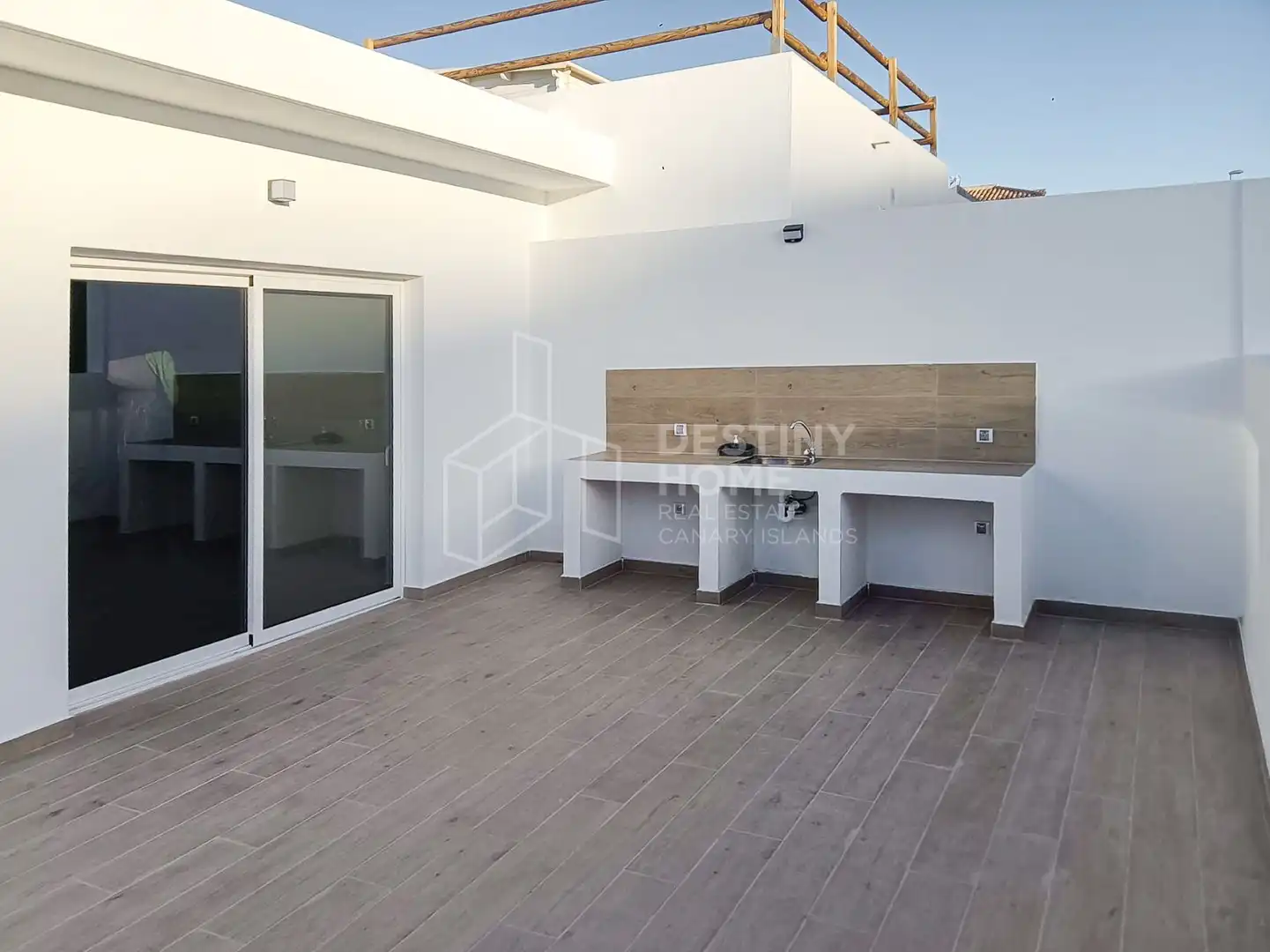 Terrassa de Casa adosada en venda en Tuineje amb Aire condicionat i Jardí privat