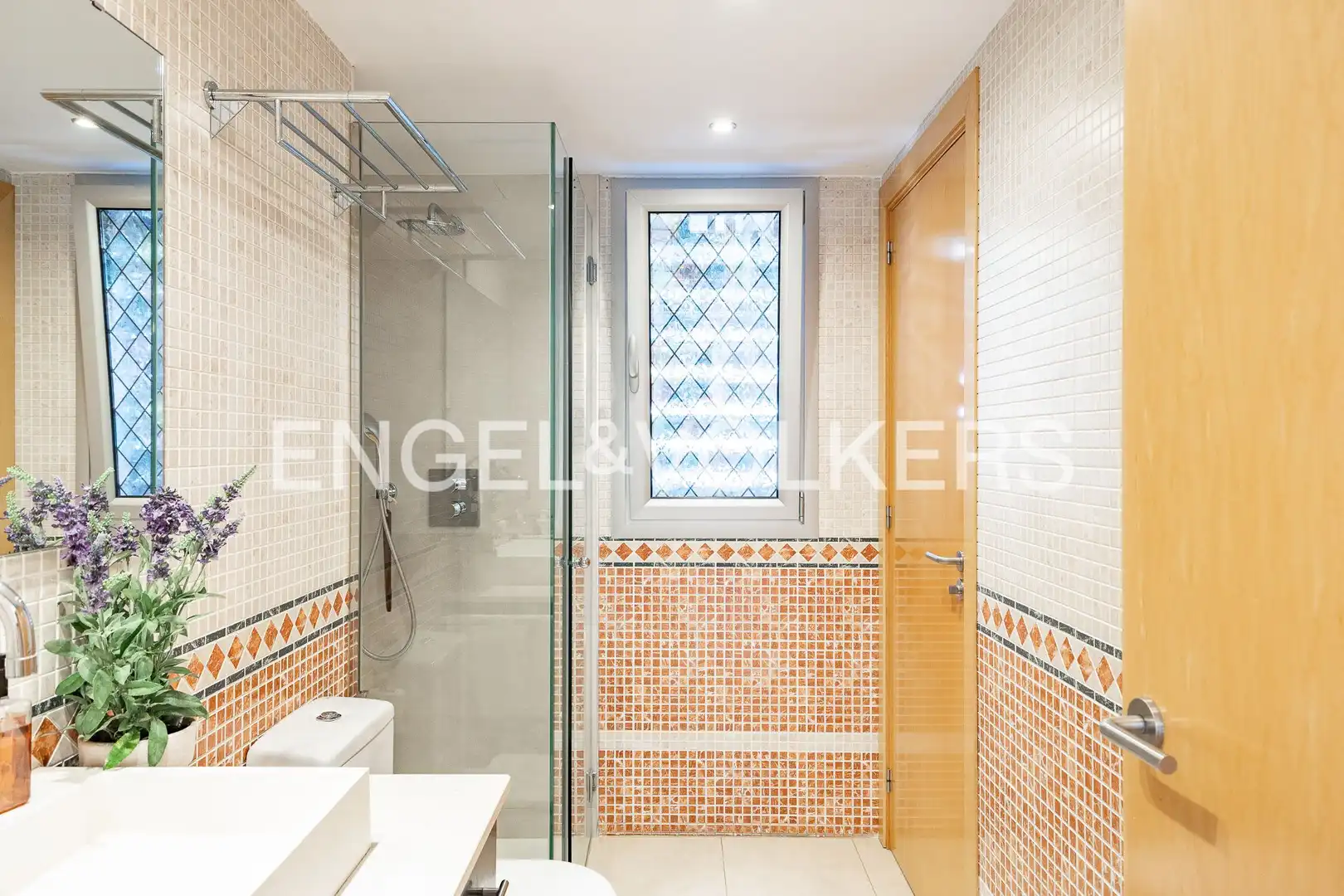 Bathroom of Houses for rent in Cabrera de Mar  with Air Conditioner, Heating and Parquet flooring