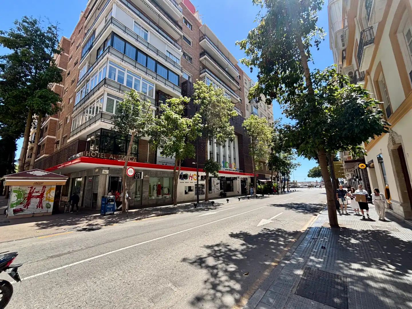 Vista exterior de Piso en venta en Málaga con Terraza y Balcón
