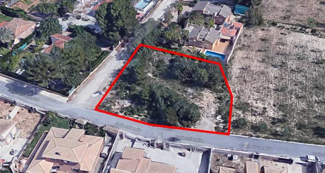 Terreno residencial en Venta en N/A, -1 en Los Pinares - La Masia