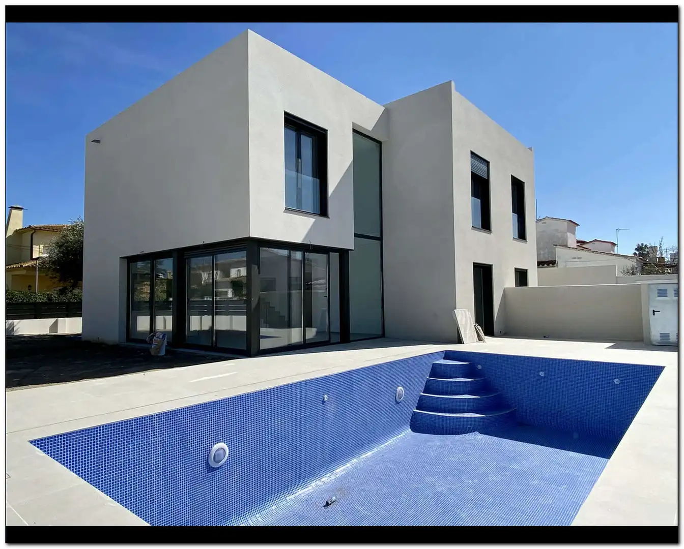 House with pool for sale in Requesens, imagen 7