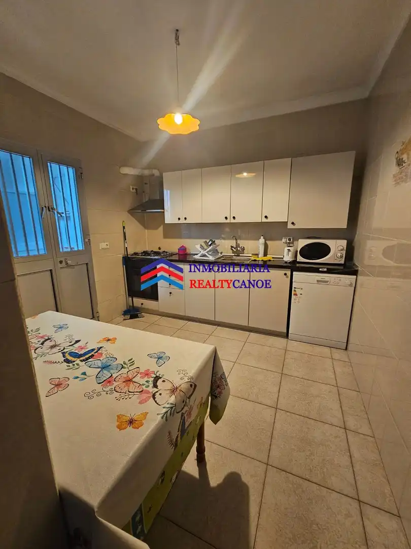 Cocina de Casa o chalet en venta en El Bosque con Calefacción, Jardín privado y Balcón