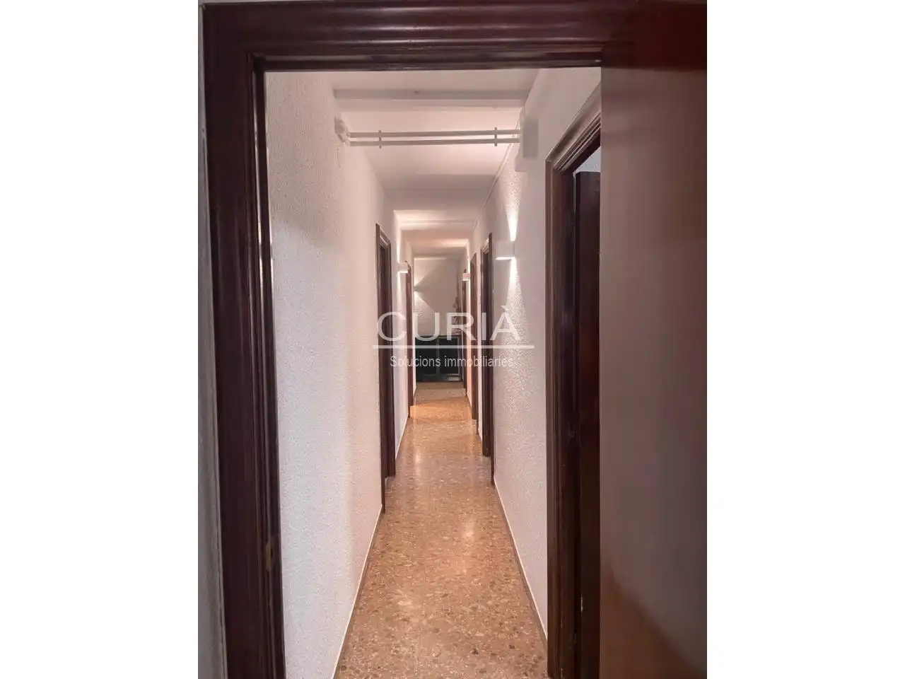 Flat for rent in Instituts - Universitat