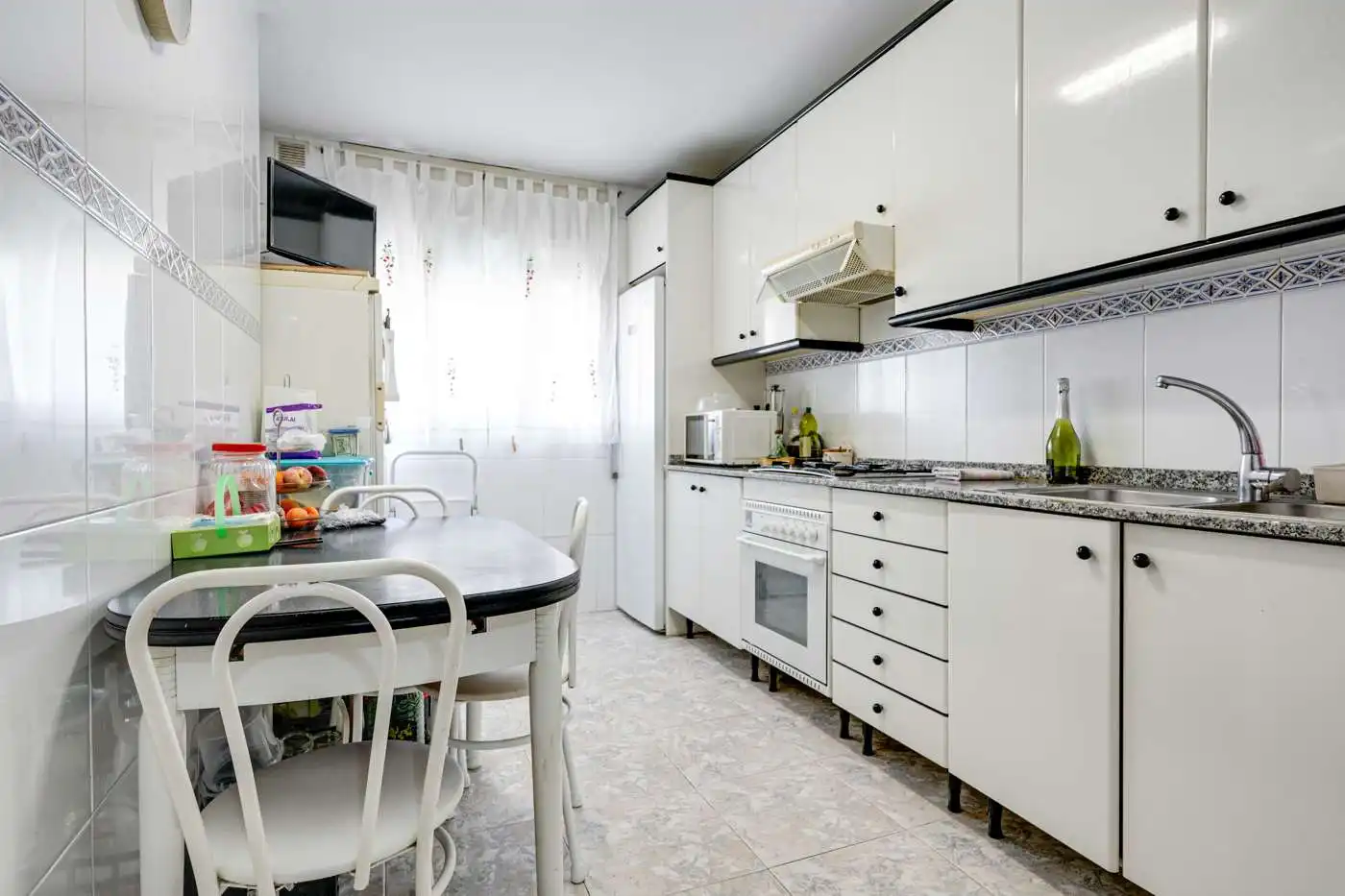 Cocina de Dúplex en venta en Lleida con Aire acondicionado, Calefacción y Terraza