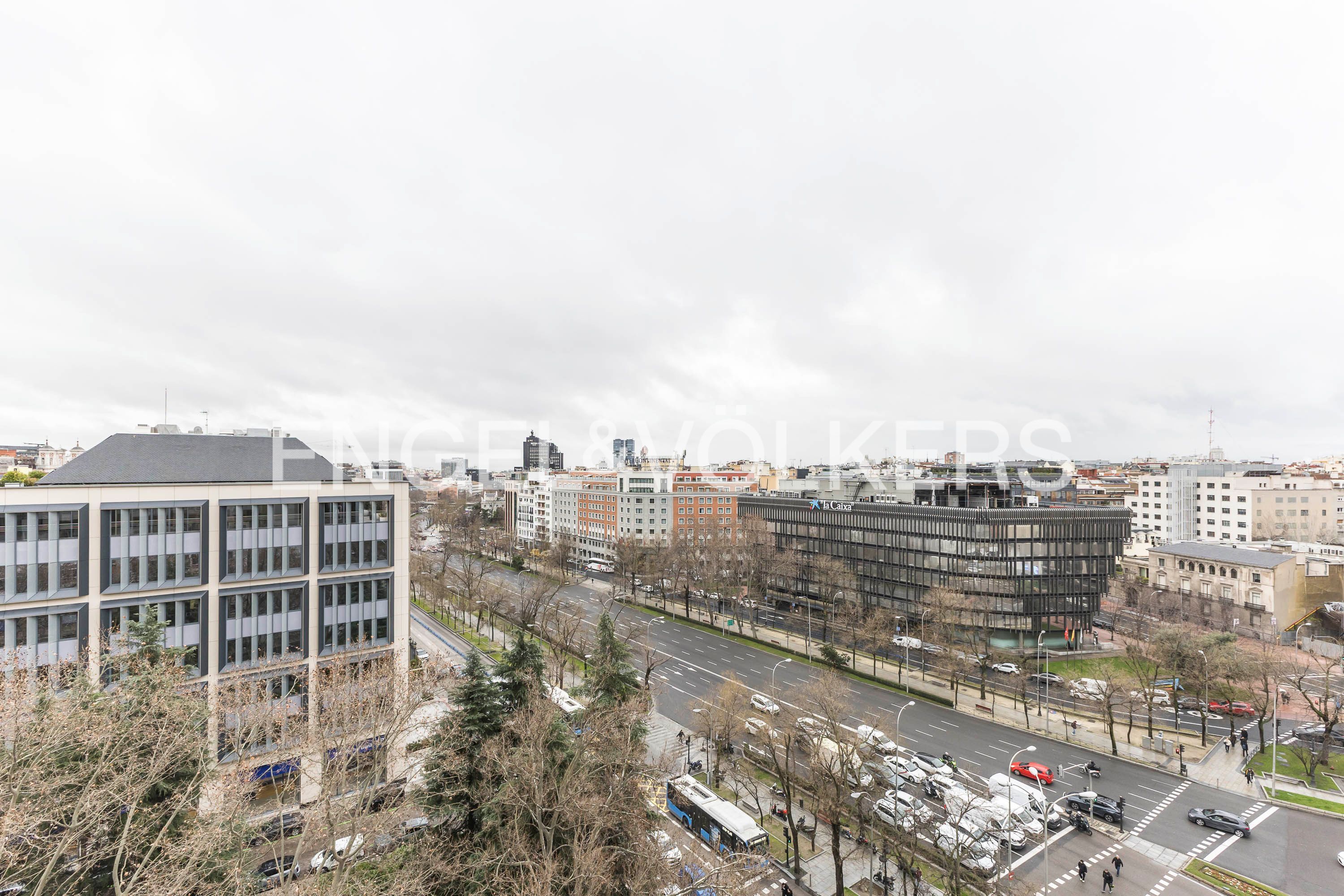 Exterior view of Flat for sale in  Madrid Capital  with Heating, Parquet flooring and Terrace