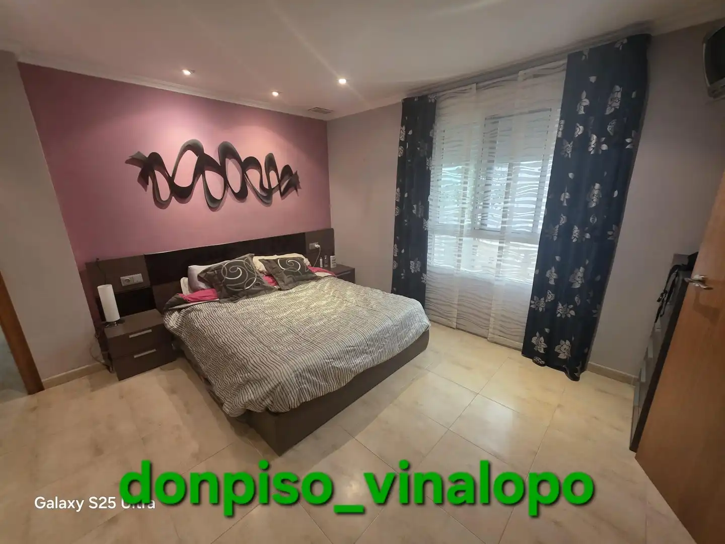 Habitación de Planta baja en venta en La Romana con Aire acondicionado, Calefacción y Trastero