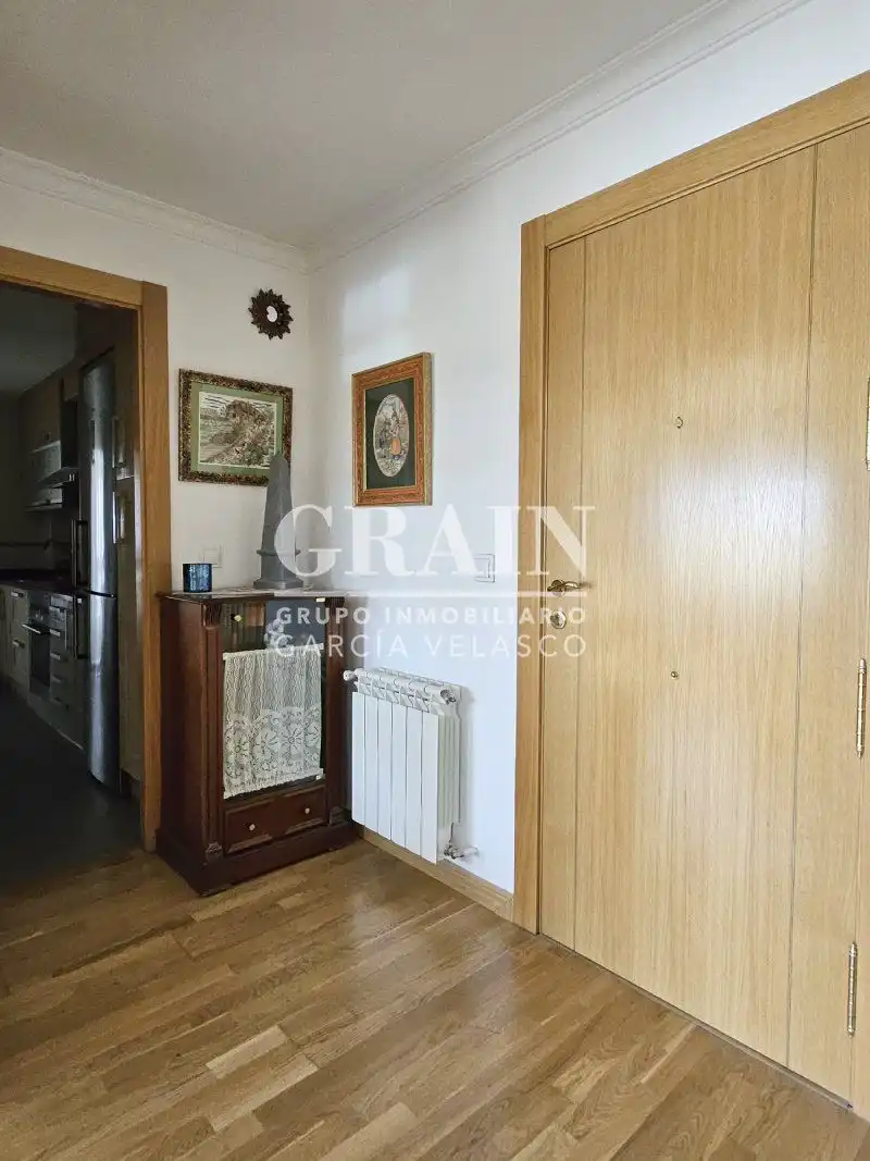 Flat for sale in Albacete  with Air Conditioner, Heating and Storage room