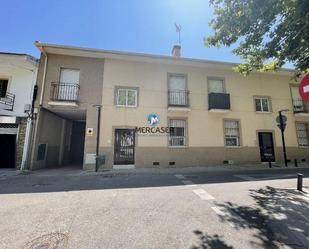 Vista exterior de Pis en venda en San Martín de la Vega amb Terrassa i Piscina comunitària