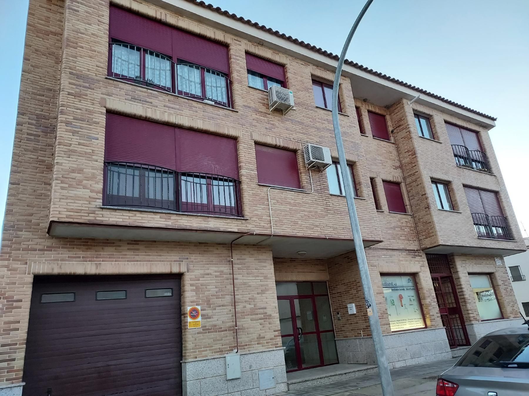 Exterior view of Flat for sale in Mocejón