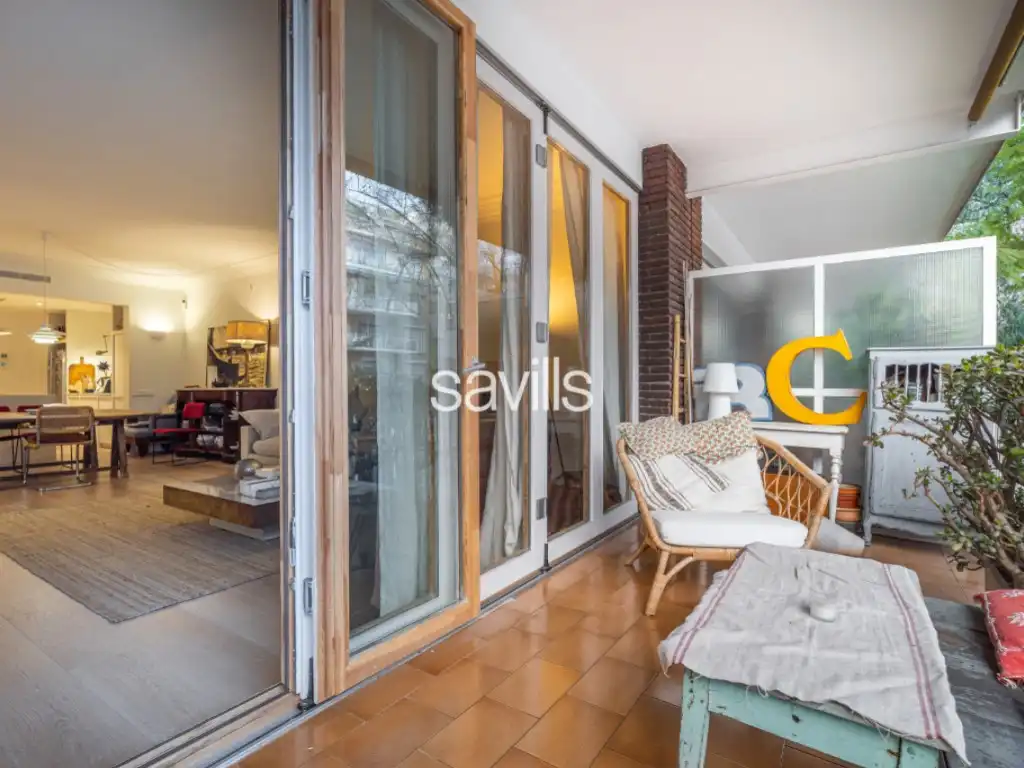 Habitación de Apartamento en venta en Barcelona con Balcón