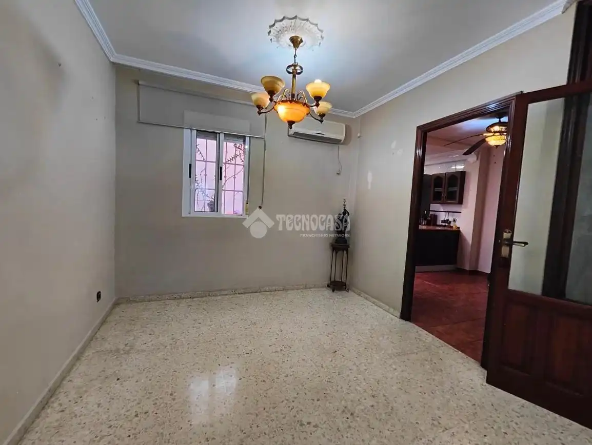 Casa pareada con terraza en venta en Los Palacios y Villafranca, imagen 11