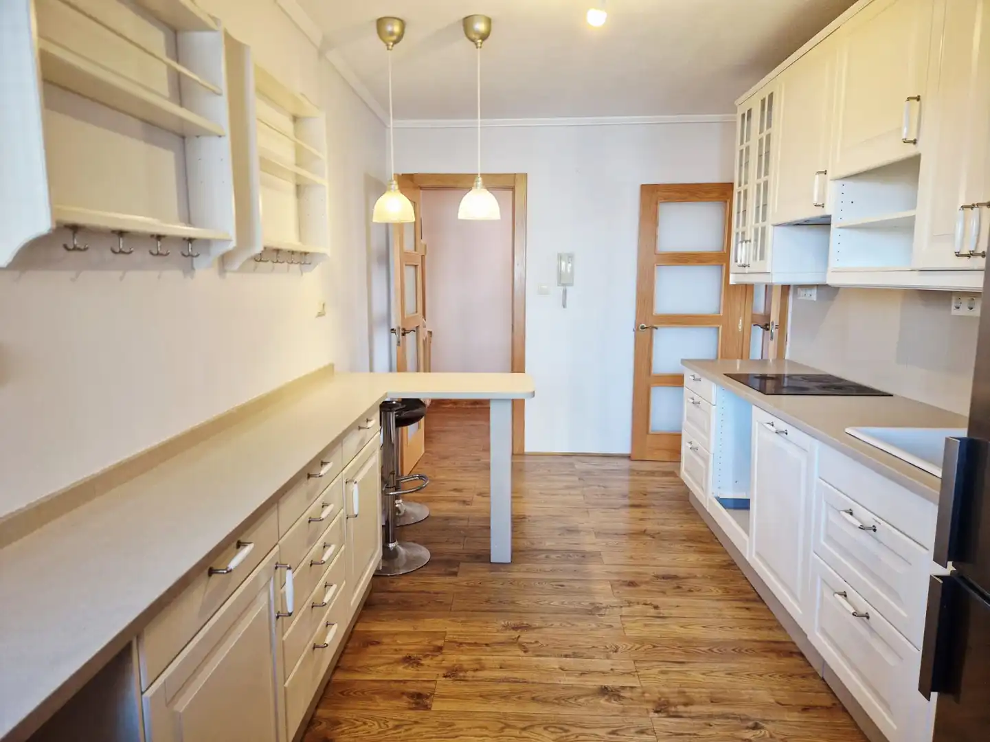 Cocina de Piso en venta en Avilés con Calefacción