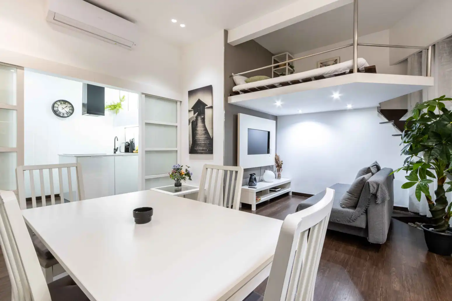Wohnzimmer von Wohnung zum Verkauf in Sud
