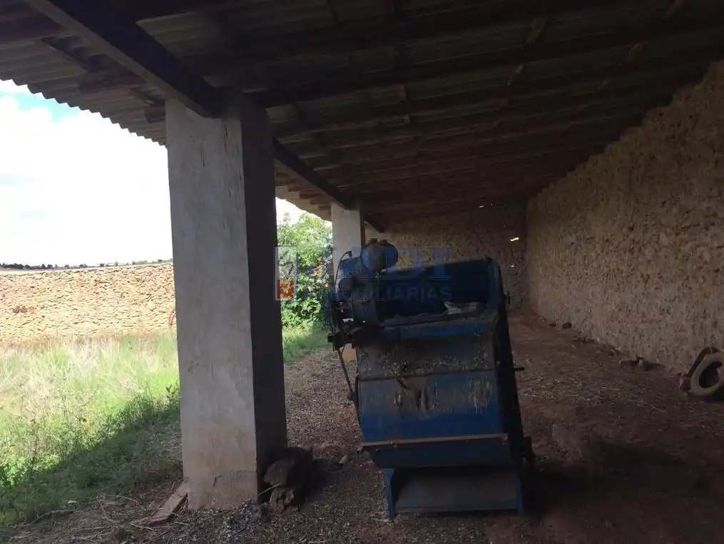 Finca rústica en venta en Alcubillas