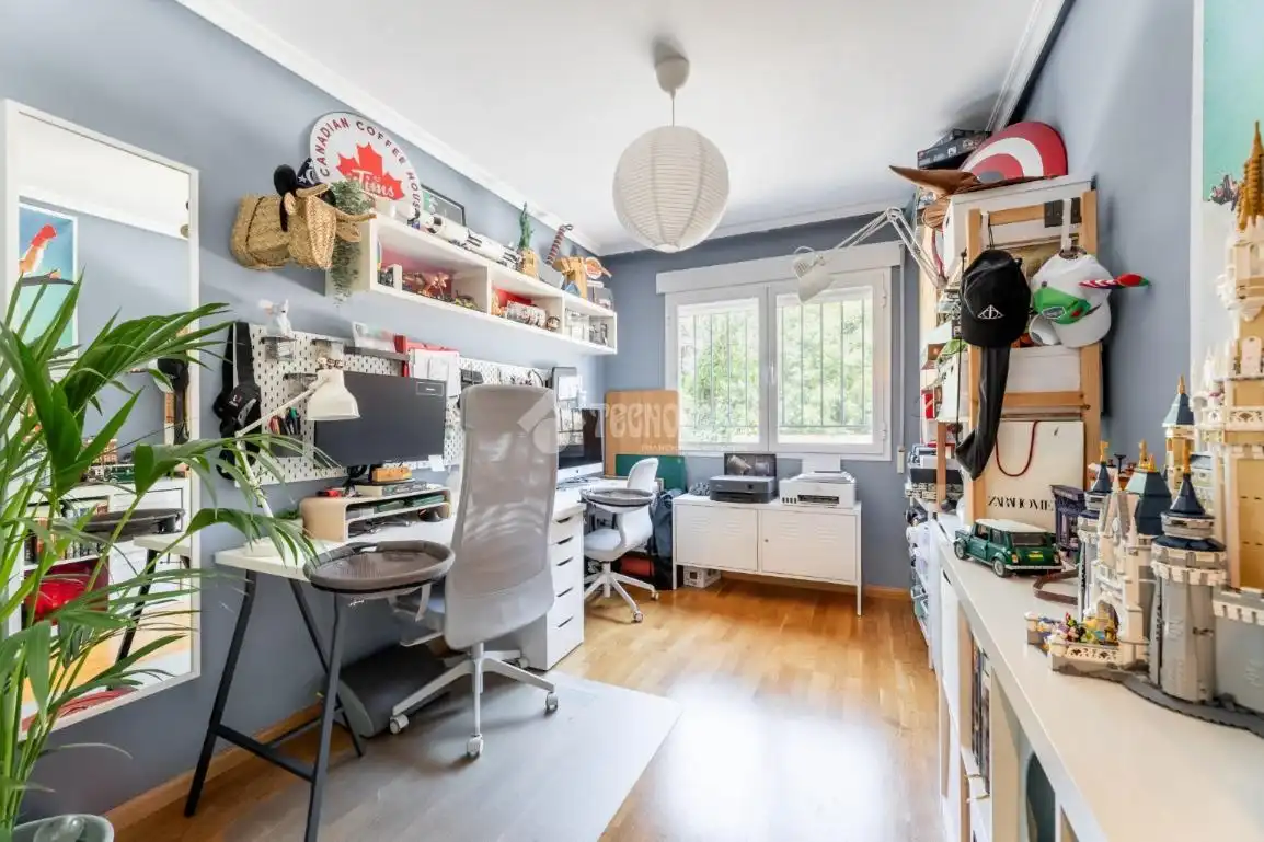 Schlafzimmer von Wohnung zum Verkauf in Las Rozas de Madrid mit Abstellraum